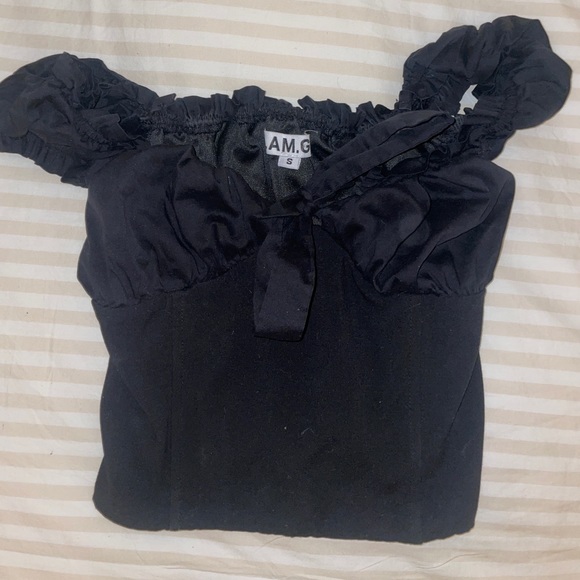 IAMGIA Black milkmaid top - Picture 1 of 1